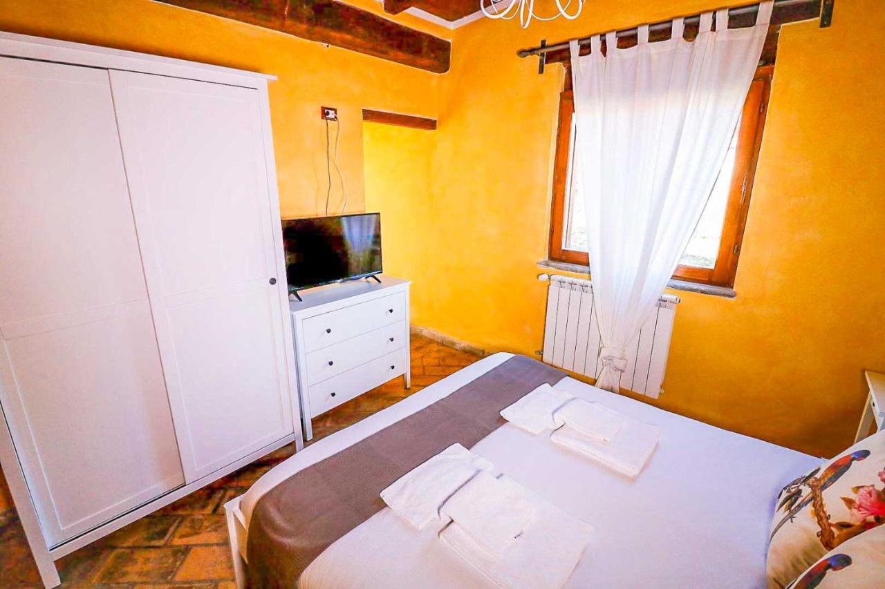 Agriturismo La Melazza Rome Bagian luar foto